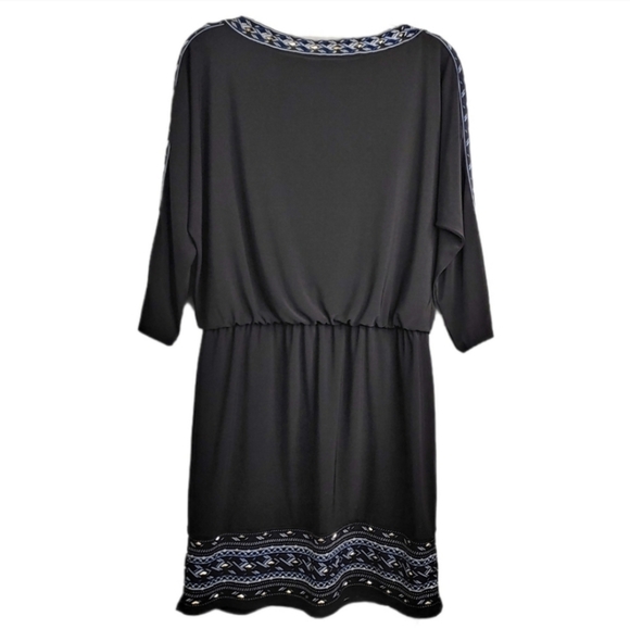 WHBM Keyhole Embroidered Hem Stretch Waist Dress Women's Size Medium M - Picture 2 of 6